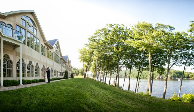 17 Of The Best Waterfront Wedding Venues In Ct