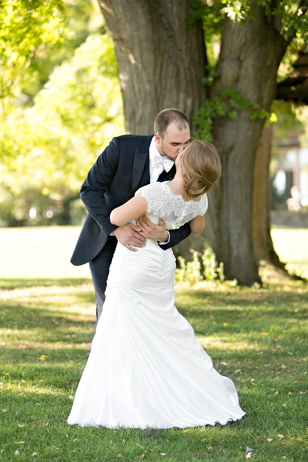 Lee_Burns_Abbey_Domond_Photography_WavenyHouseWedding2924_low