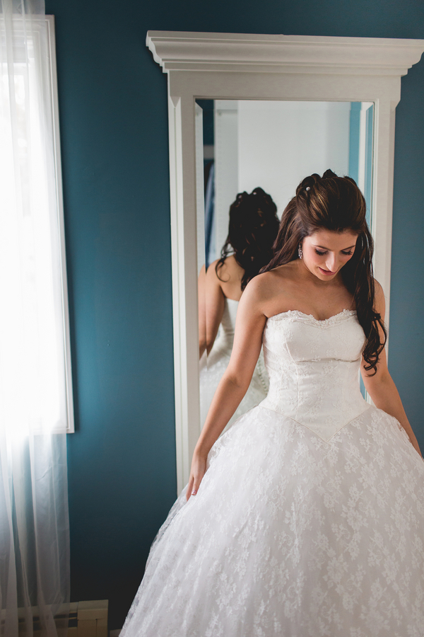 Alexandria and Aaron's Gatsby-Inspired Wedding At Wadsworth Mansion