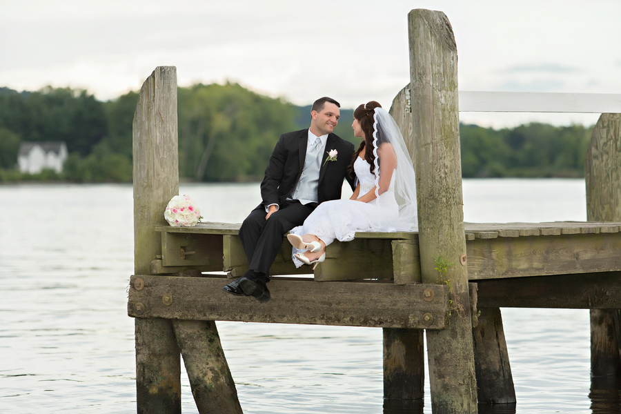 Zawistowski_Boothroyd_Shoreshotz1_Photography_riverhouseCTweddingshoreshotzphotography0046_low