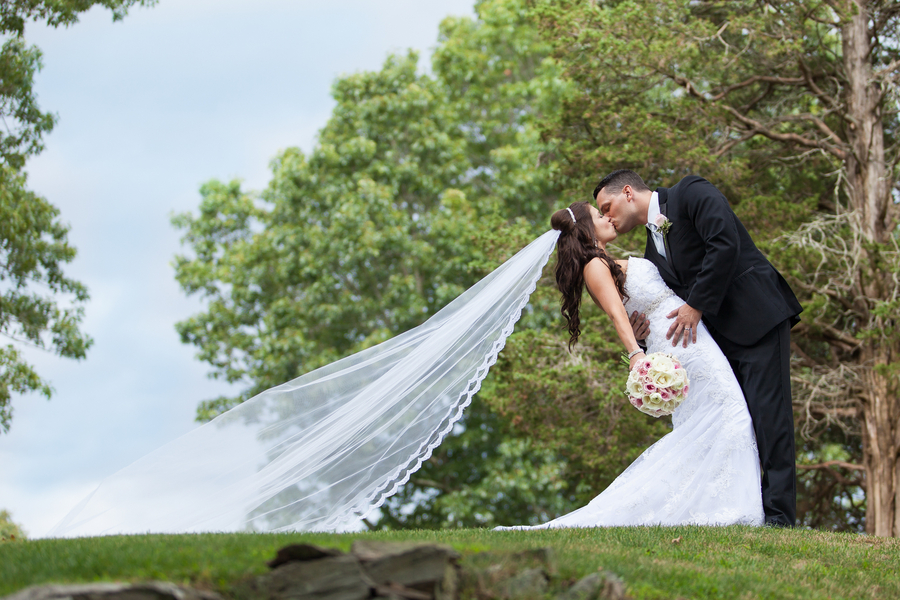 Zawistowski_Boothroyd_Shoreshotz1_Photography_riverhouseCTweddingshoreshotzphotography0054_low