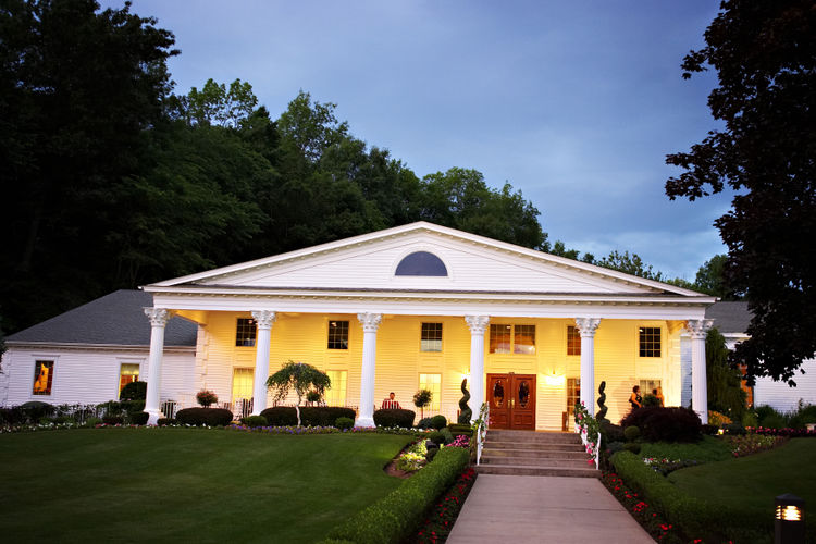 farmington-club-wedding-venue